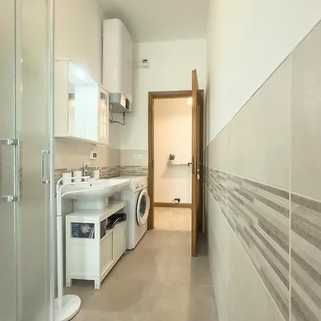 Rivierarent Eleonora * Finale Ligure